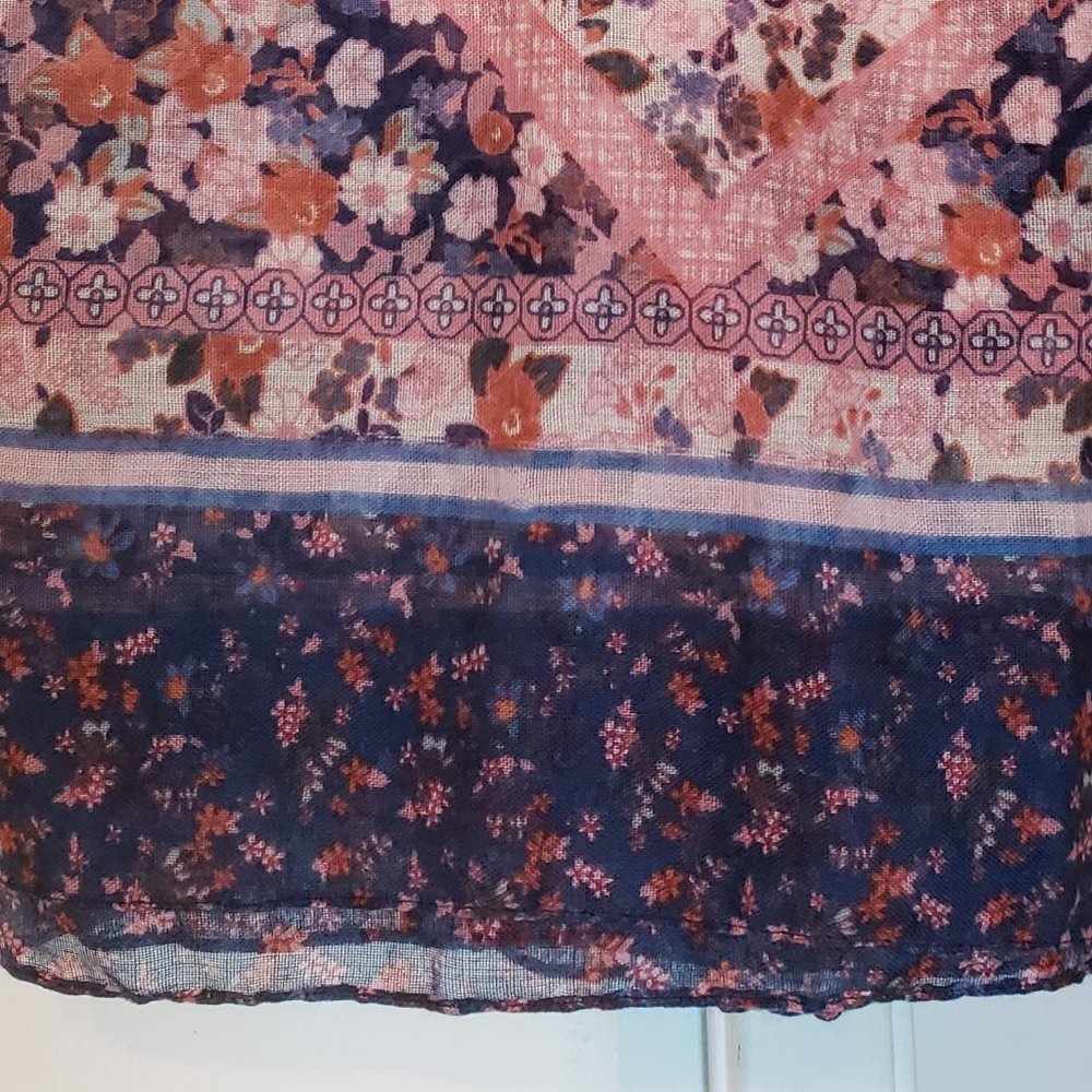 Scarf Duo - Picture 10 of 15